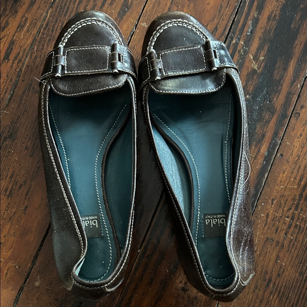 Biala Women's Brown Loafers